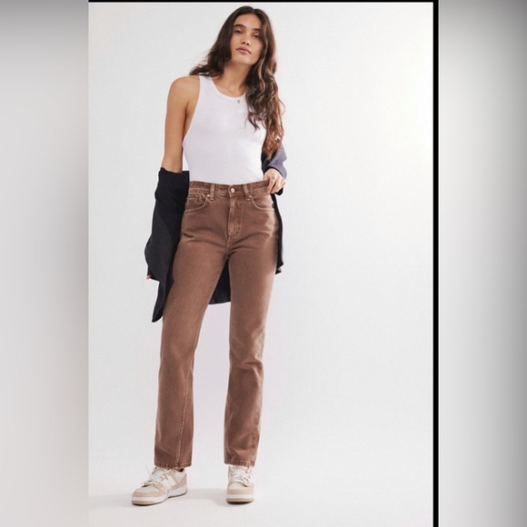 Free People We The Free Brown Xena High-Rise Slim Straight Leg Jeans Size 25 - Picture 1 of 15